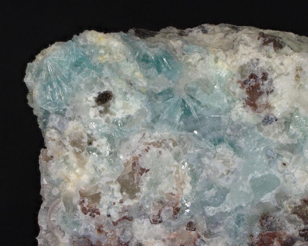 Plumbophyllite